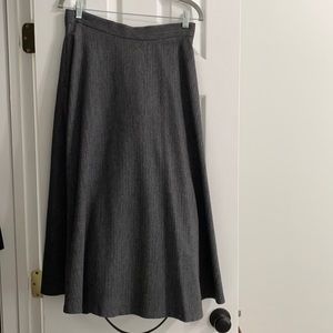 Zara patterned midi skirt size 28. New with no tag